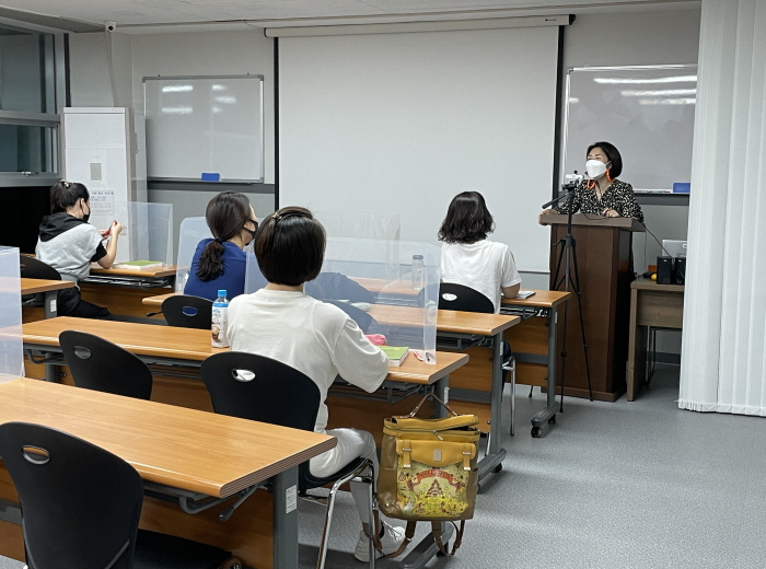 [꾸미기]1004-간호야간.jpg